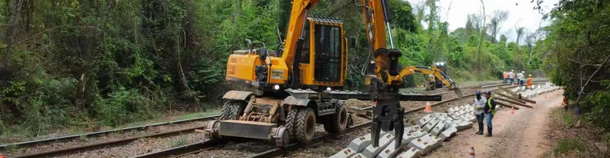Máquina de troca de dormentes ferroviários