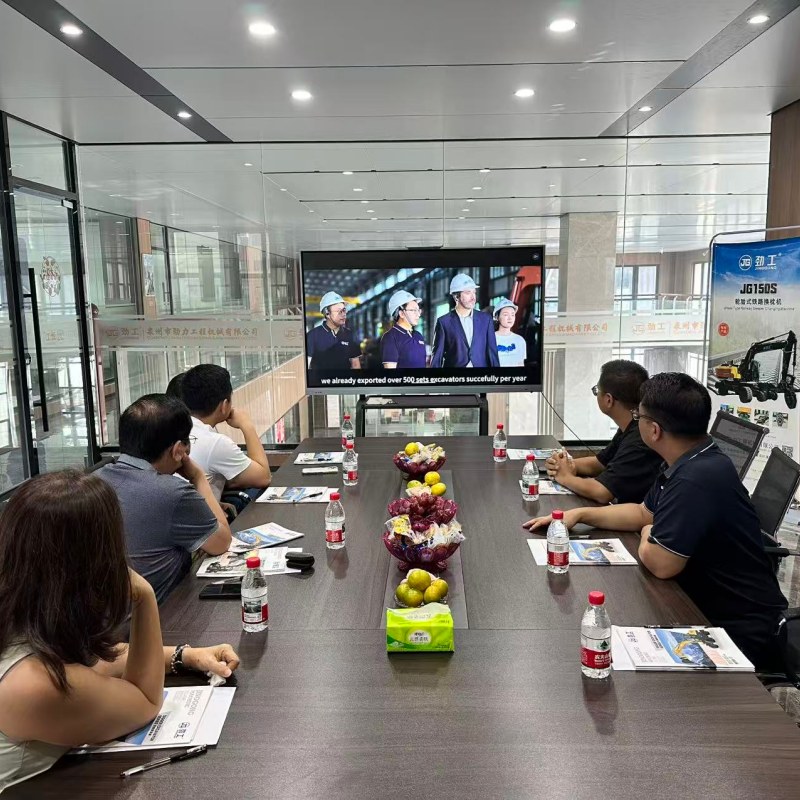 A delegação filipina visitou e inspecionou nossa fábrica.