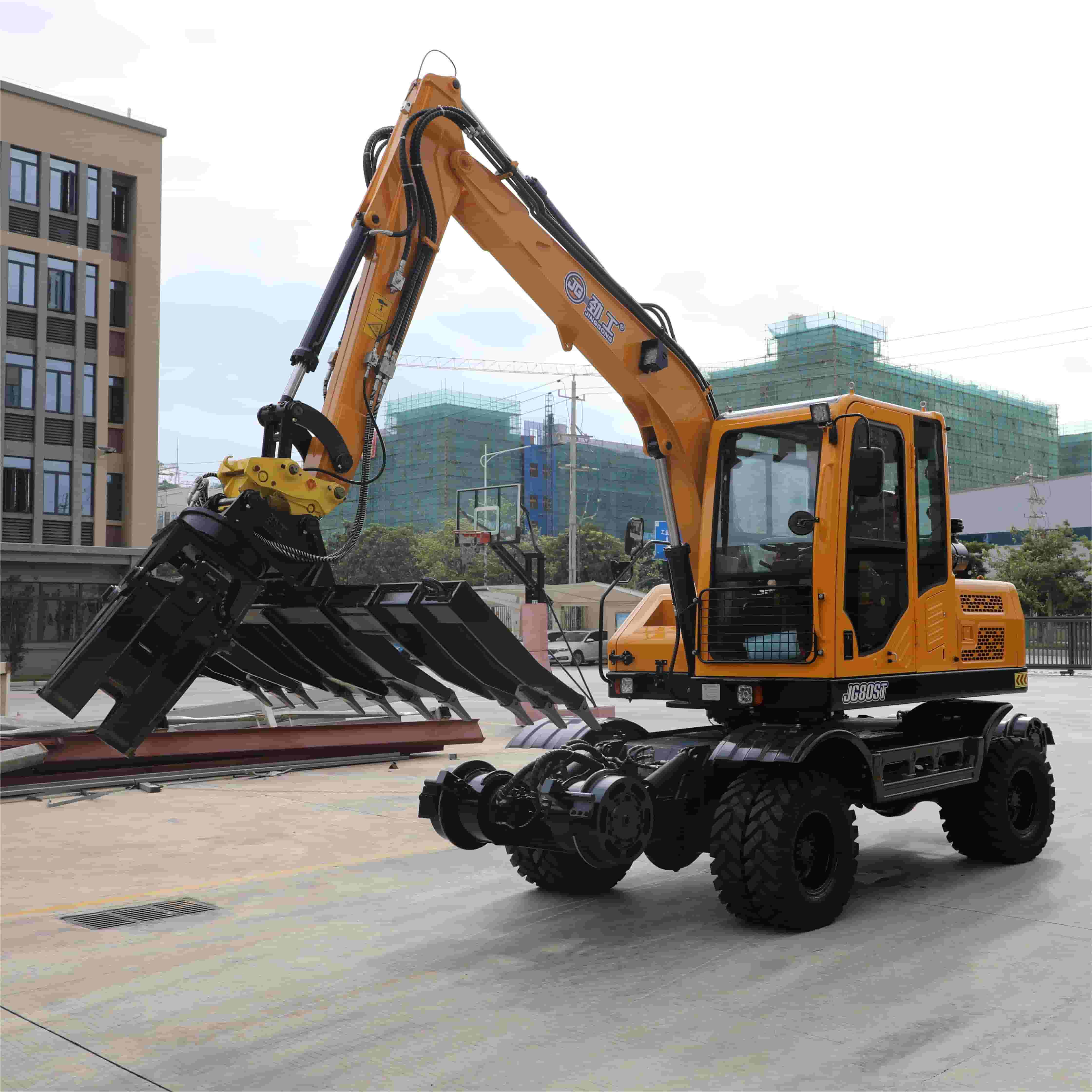 Wheeled Excavator